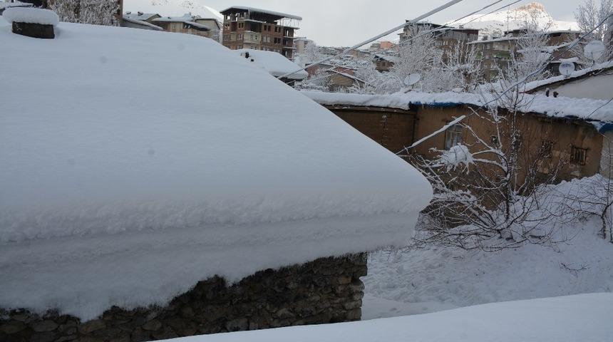 Hakkari&rsquo;de 38 yerleşim yeri kapandı