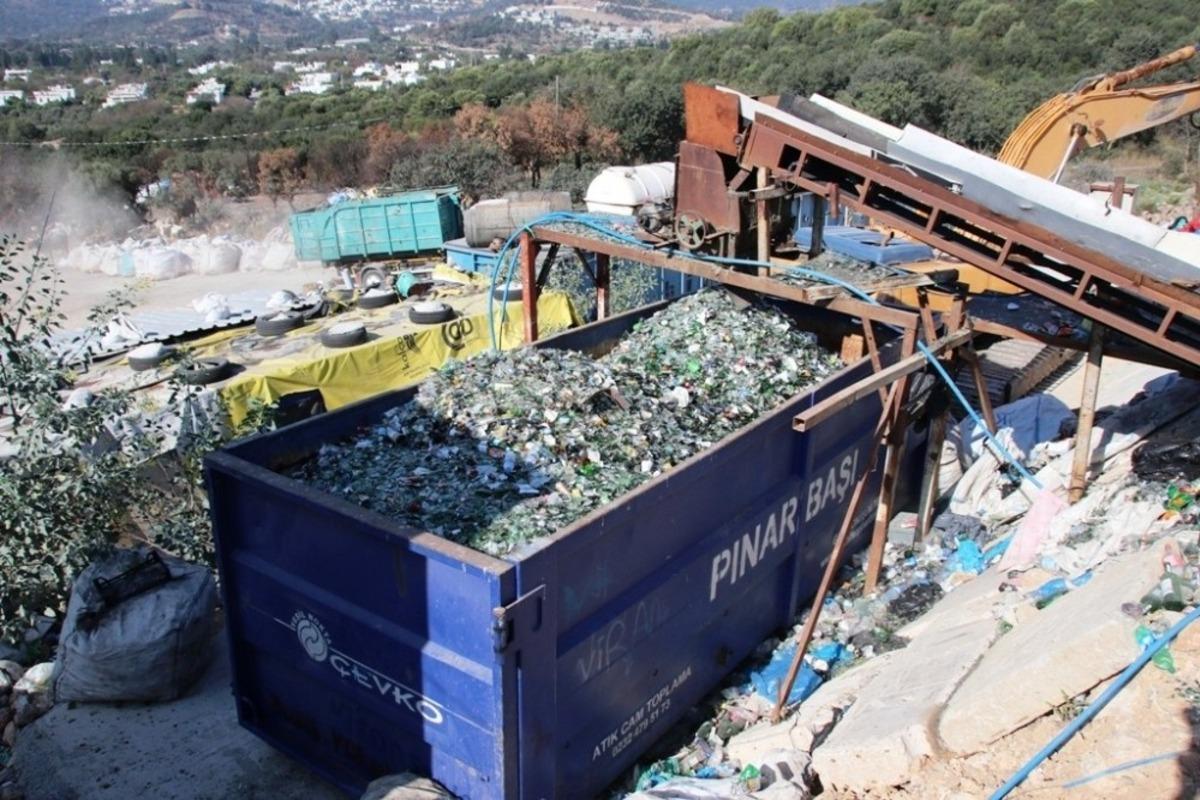 Bodrum Belediyesi&rsquo;nden atık ekonomisiyle b&uuml;y&uuml;k d&ouml;n&uuml;ş&uuml;m