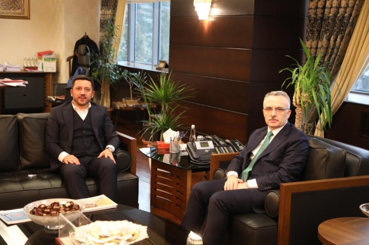 Başkan Arı, Ankara&rsquo;da temaslarda bulundu