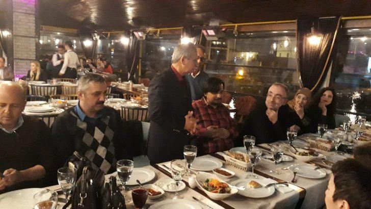 Emekli olan Eskişehir Tayfur Bayar Anadolu Lisesi Müdürü Karakaya’ya veda töreni düzenledi G2