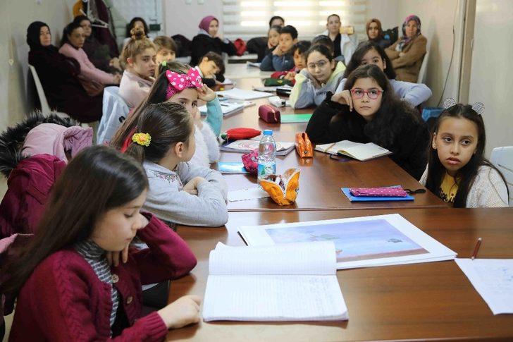 Masal atölyesi ile hayal güçleri artıyor G2