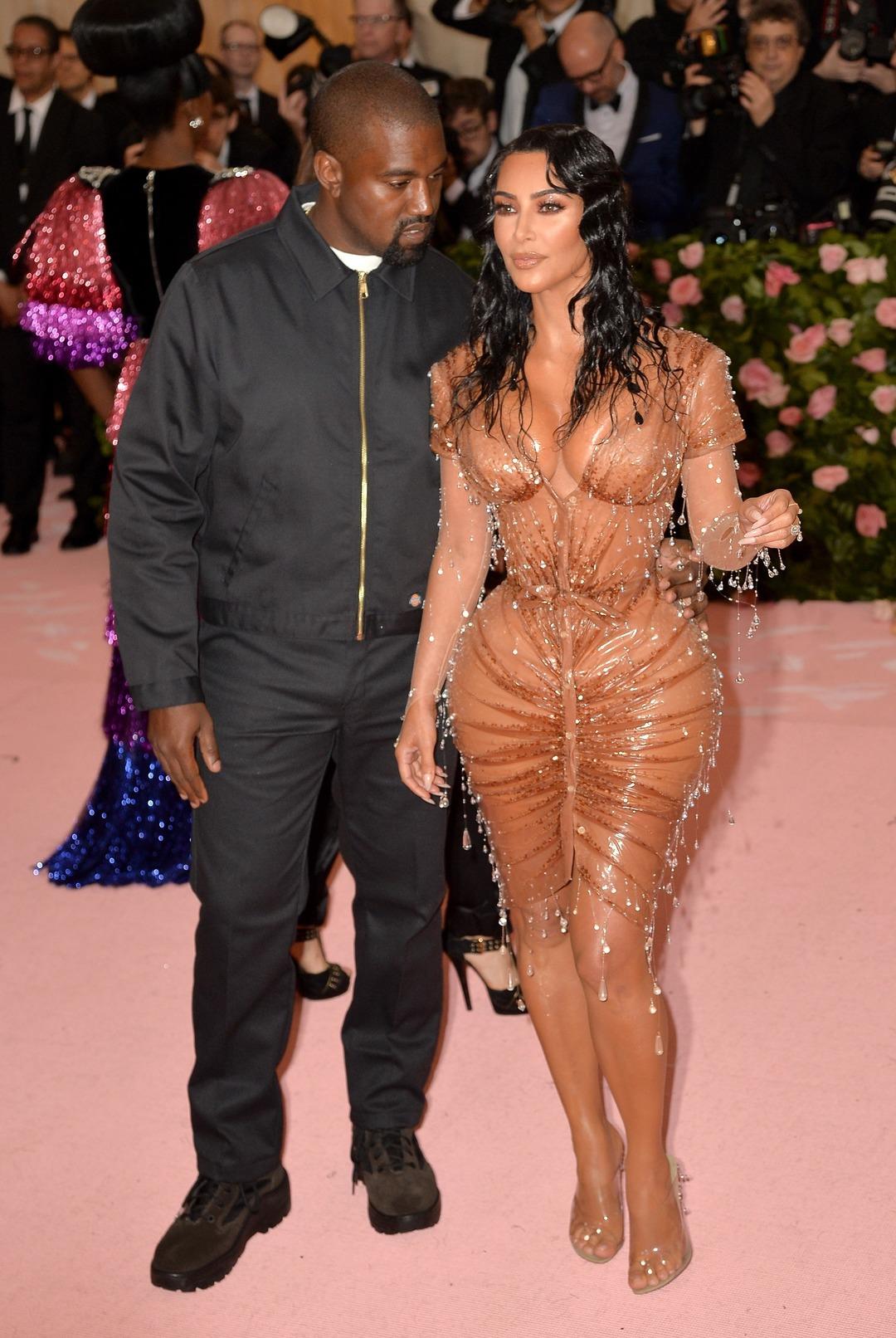 Kim Kardashian ve Kanye West heykelleri Madame Tussauds İstanbul&rsquo;a geliyor