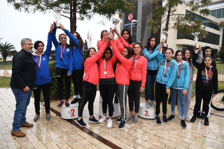 Konyaaltı Belediyesi Bisiklet Takımı, şampiyon oldu G2