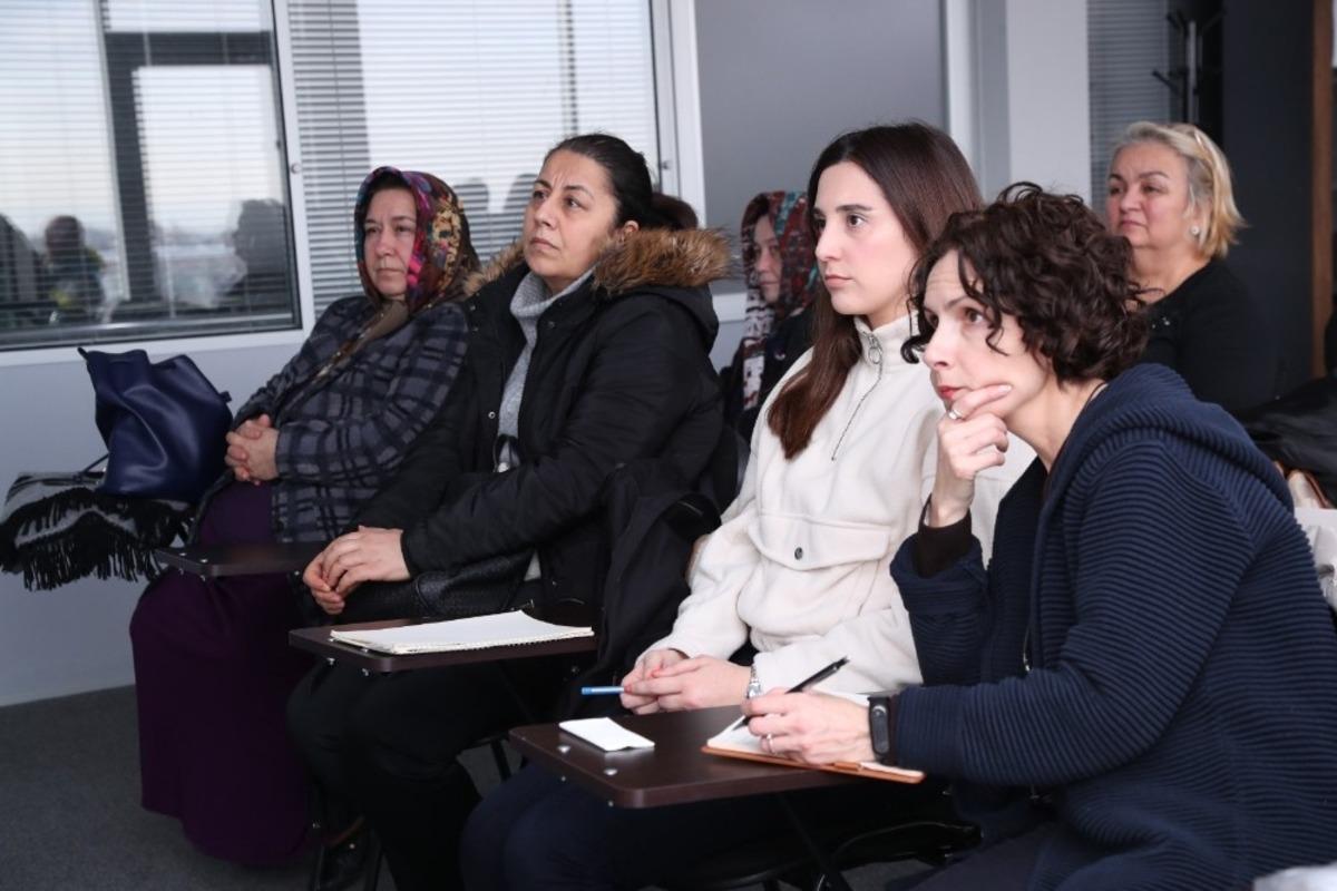 Evcil hayvan bakım kursu hayvanseverleri buluşturdu