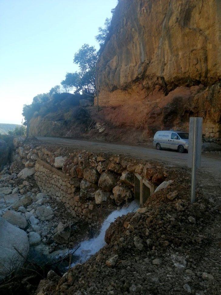 Ekiplerin taşkın sonrası çalışmaları sürüyor G2