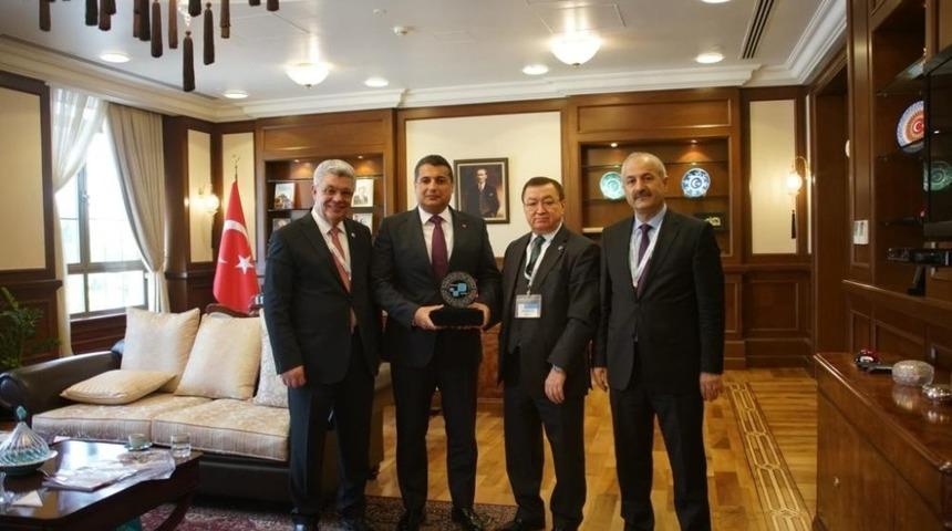 Başkan B&uuml;y&uuml;kg&ouml;z BAE&rsquo;de temaslarını s&uuml;rd&uuml;r&uuml;yor