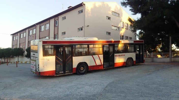 Hurda otobüs eğitim atölyesi oldu G2