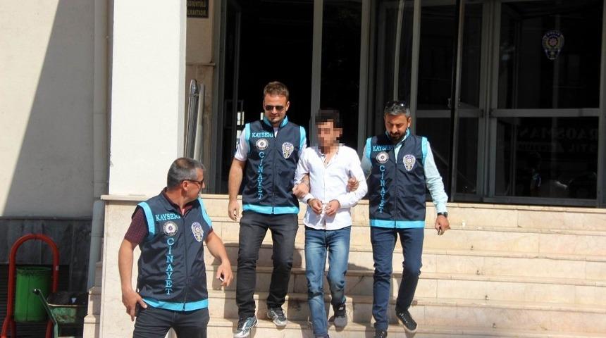 Arkadaşını &ouml;ld&uuml;r&uuml;p cesedini yaktı, "&Ouml;ld&uuml;rme kastım yoktu" dedi