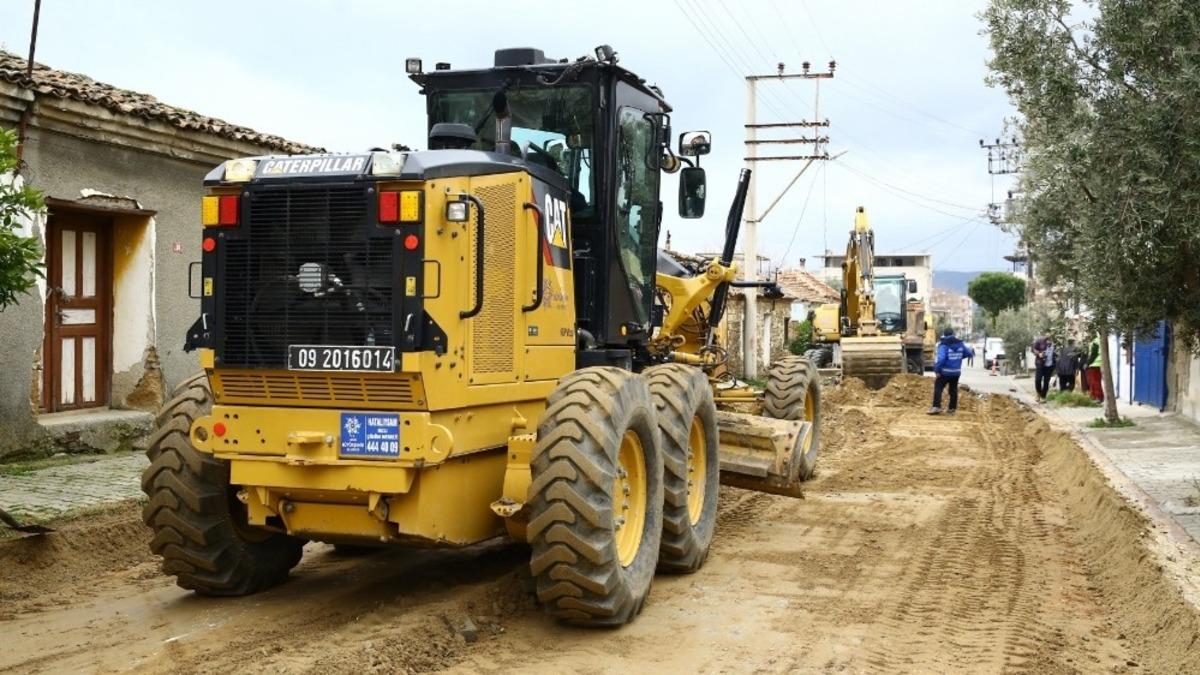 B&uuml;y&uuml;kşehir &Ccedil;ine&rsquo;de sıcak asfalt &ccedil;alışmalarına devam ediyor
