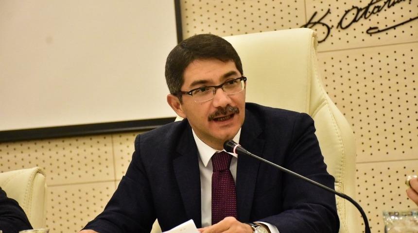 Perşembe Pazarı son kez cadde &uuml;zerine kuruluyor