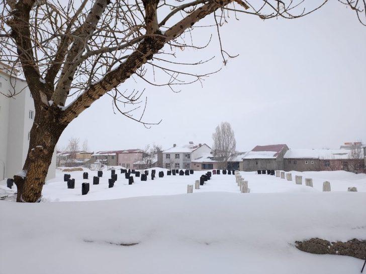 Karlıova’da karla mücadele G5