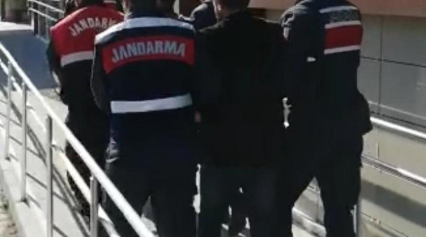 FET&Ouml;&rsquo;den aranan karı-koca İstanbul&rsquo;da yakalandı