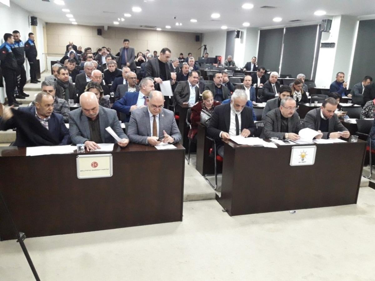 B&uuml;y&uuml;kşehir Meclisi sakin ge&ccedil;ti