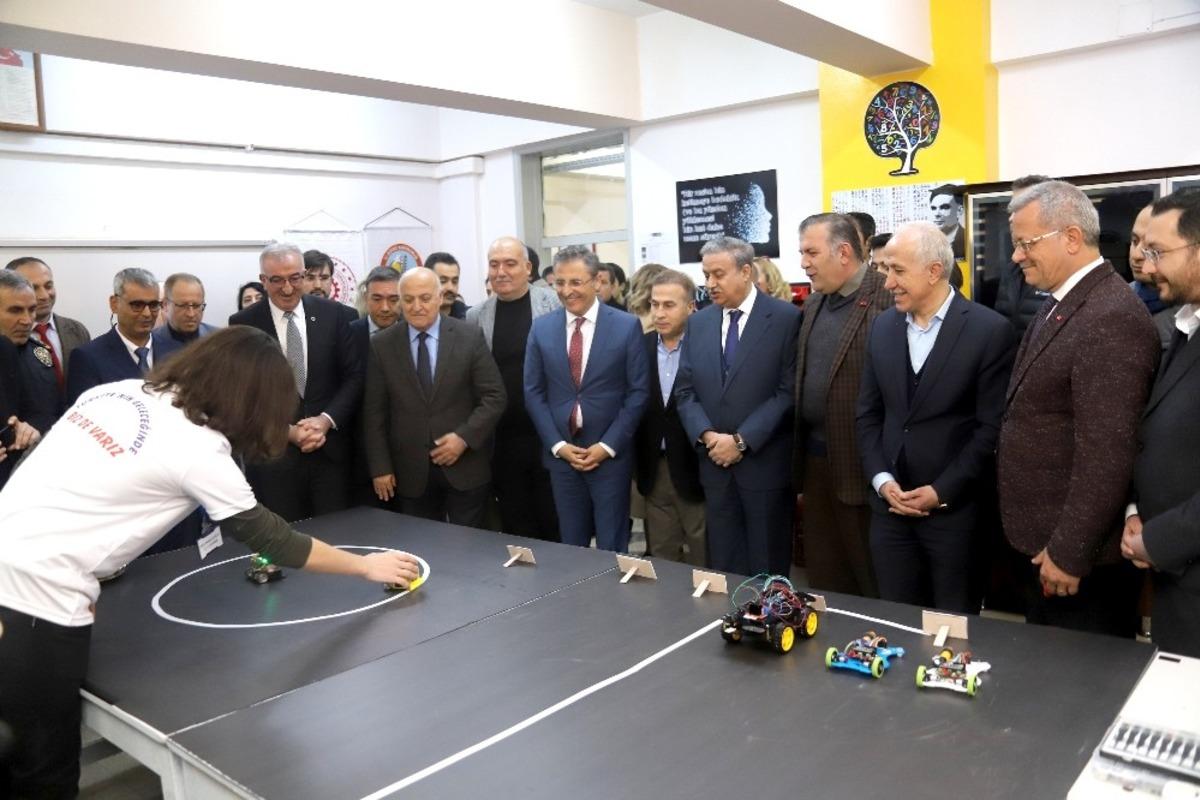 Tekli: "Mersin ekonomisine personel &uuml;retmeyi g&ouml;rev edindik"