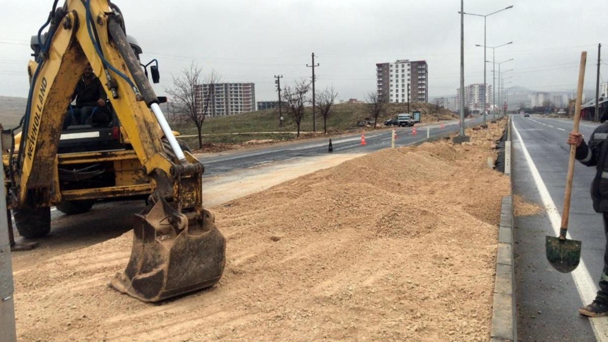 Mardin&rsquo;in girişindeki &ccedil;evre d&uuml;zenlemeleri devam ediyor