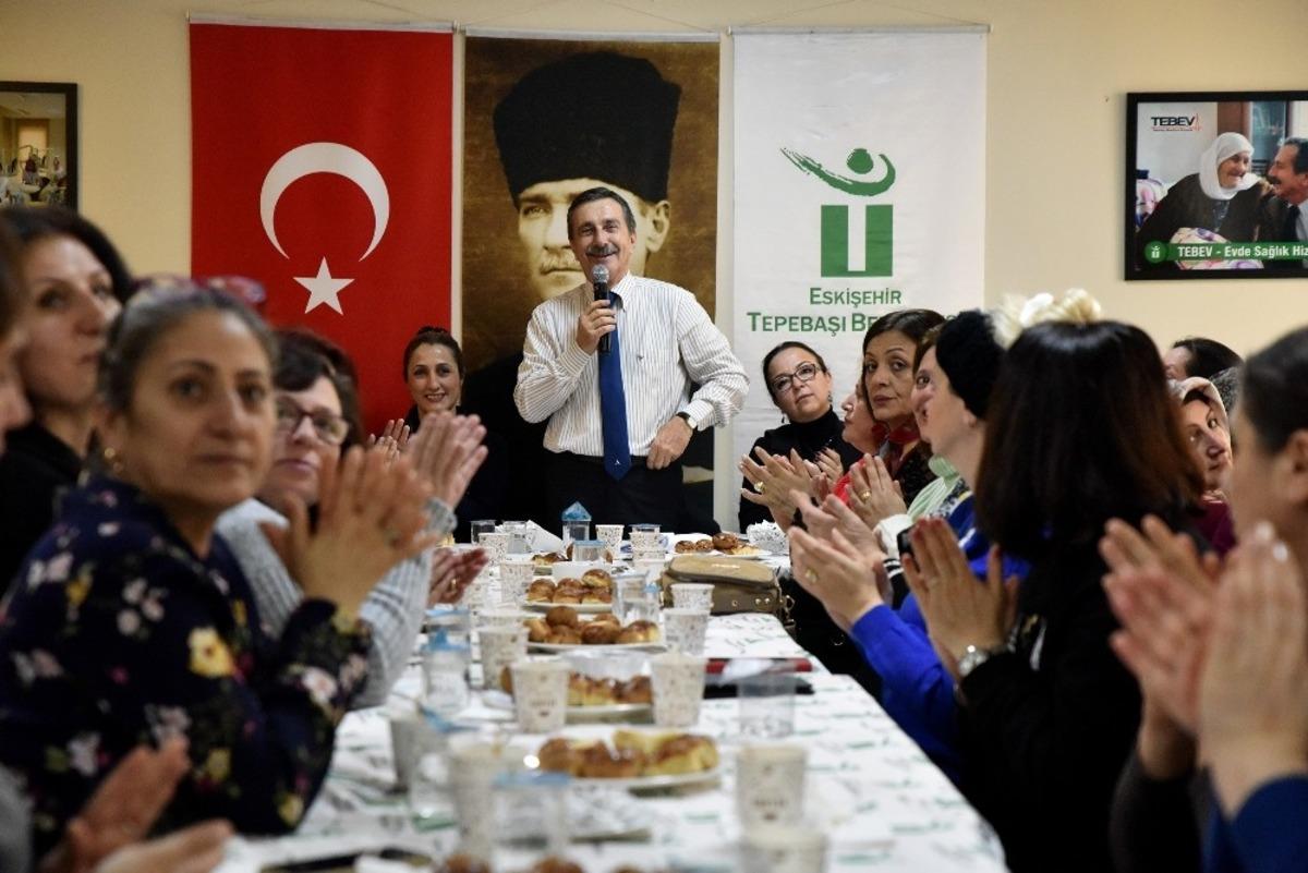 Başkan Ata&ccedil;, bilgilendirme toplantısında &ccedil;ok sayıda kadınla buluştu