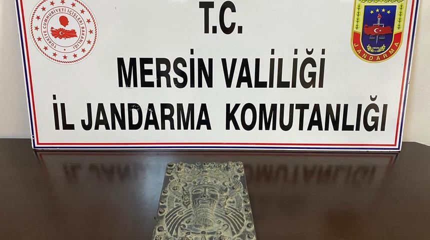 Mersin'de 4 bin yıllık 'b&uuml;y&uuml; kitabı' ele ge&ccedil;irildi