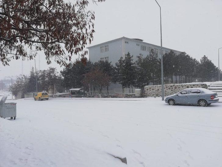 Arguvan’da kar etkili oldu G2