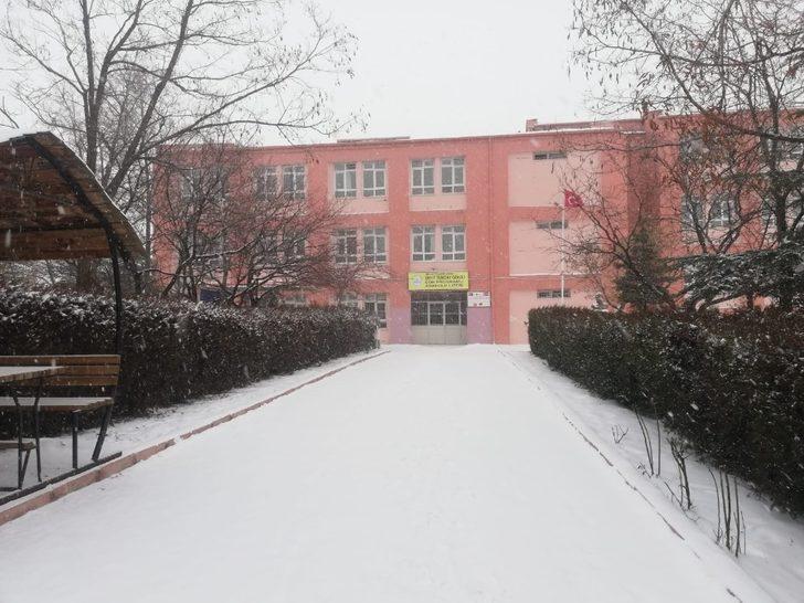 Arguvan’da kar etkili oldu G3