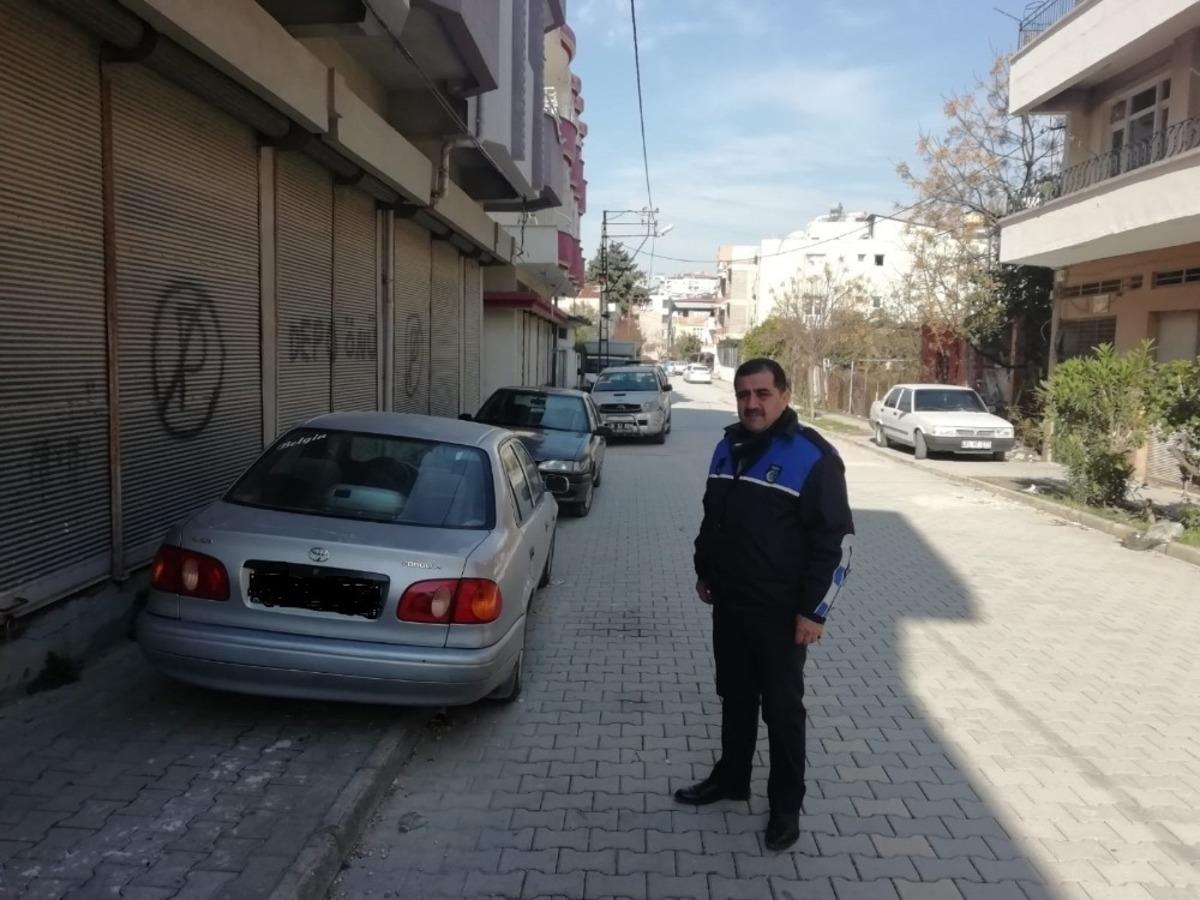 Samandağ&rsquo;da ara&ccedil;ların kaldırım işgaline izin yok