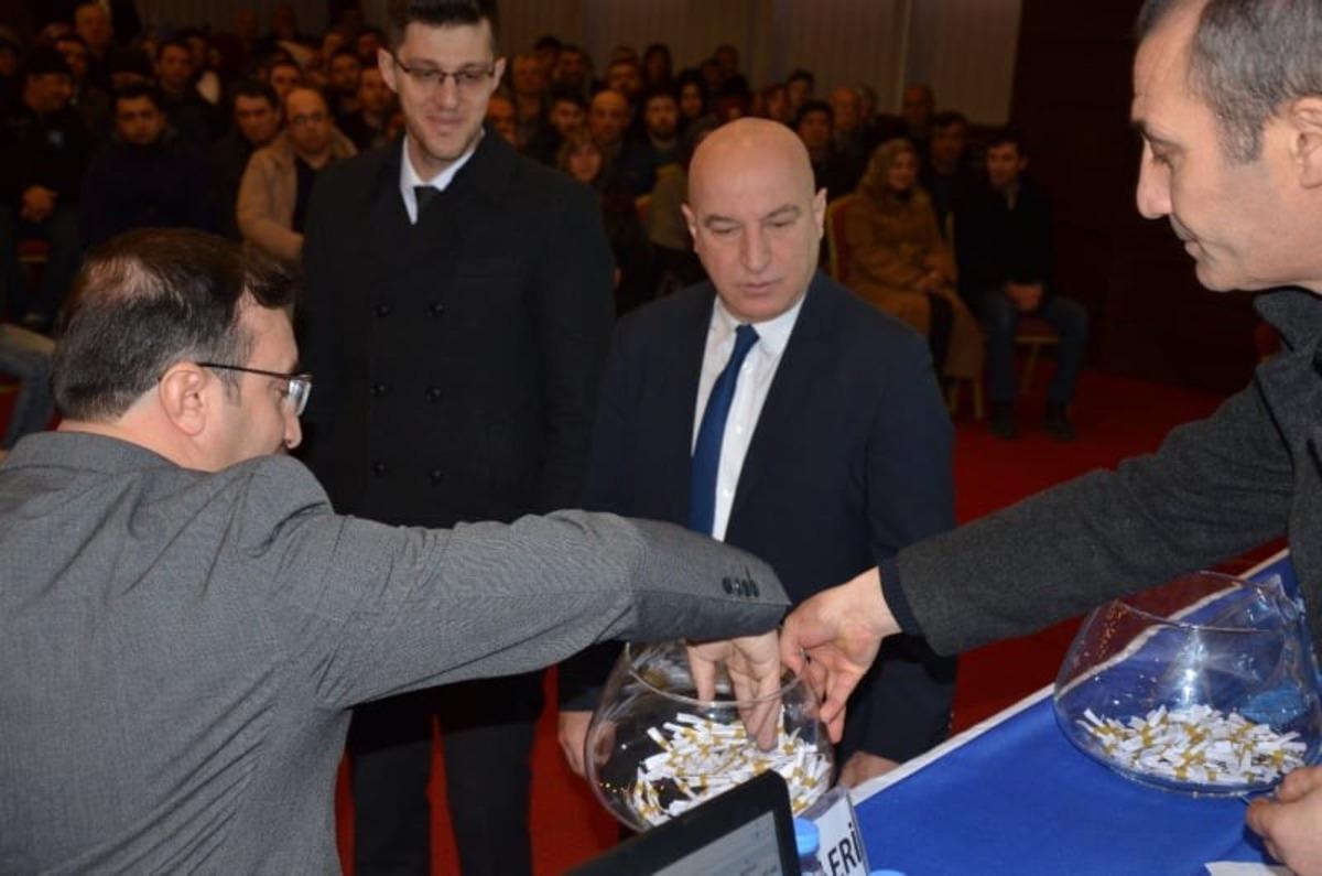 Emet&rsquo;te TOKİ konutlarının kuraları &ccedil;ekildi