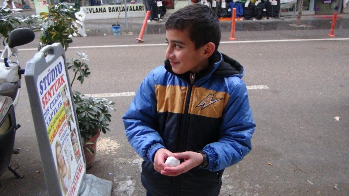 İslahiye&rsquo;de kar yağışı başladı