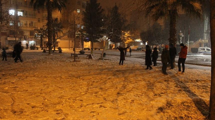 Mardin Kızıltepe 6 yıl aradan sonra beyaza b&uuml;r&uuml;nd&uuml;