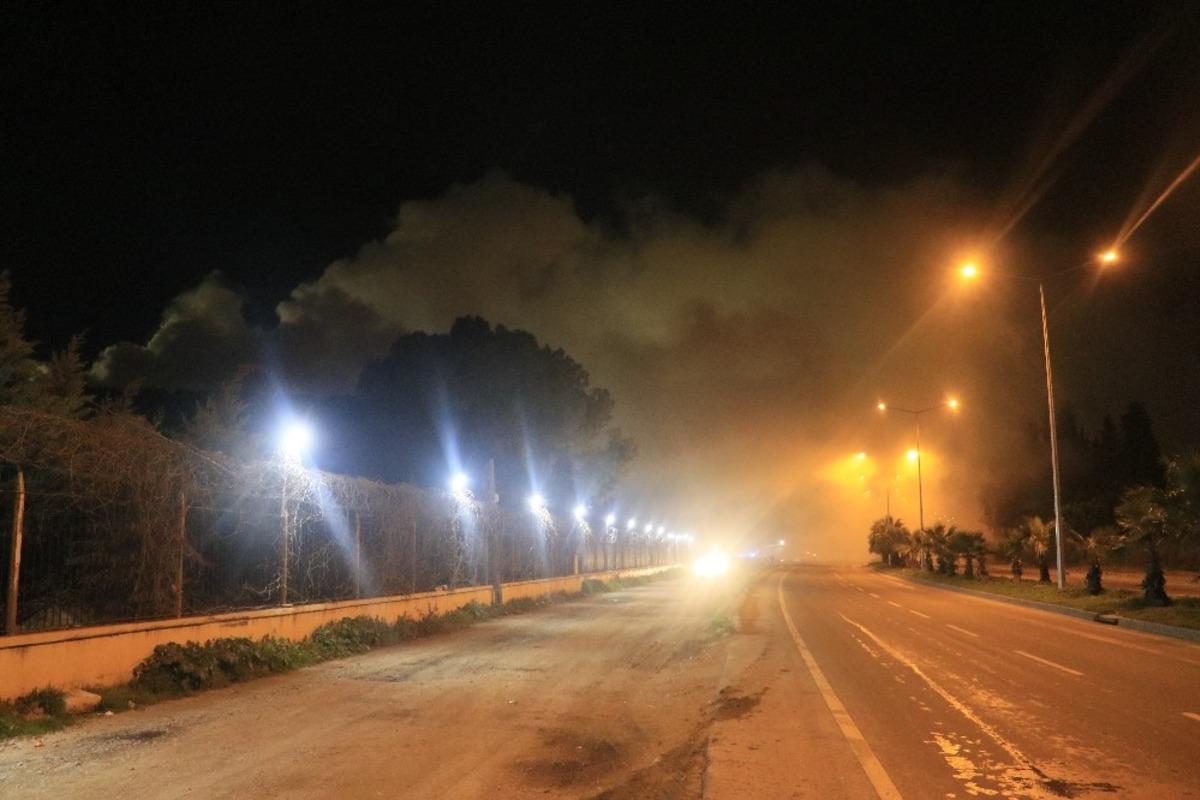Adana&rsquo;da pamuk yağı fabrikasında yangın