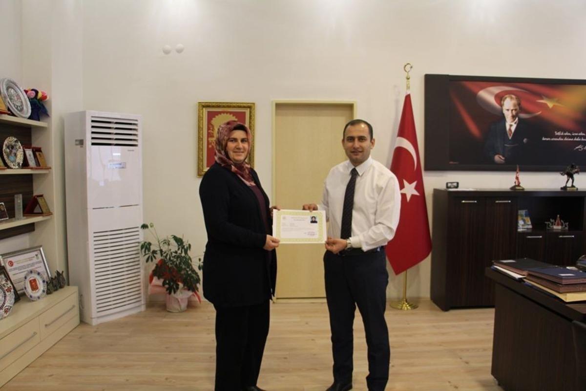 Başarılı personeller &ouml;d&uuml;llendirildi