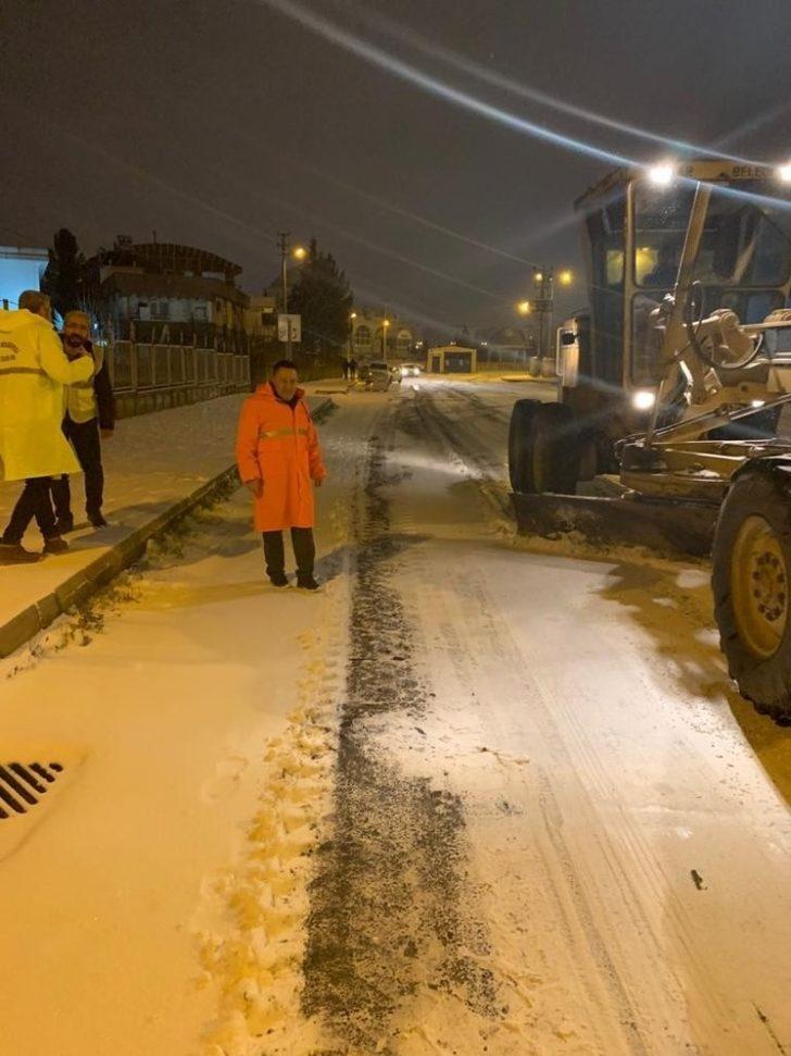 Başkan Beyoğlu kar temizleme çalışmalarında G3