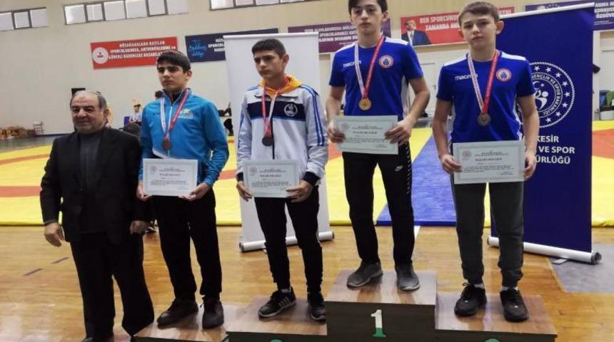 Süleymanpaşa Belediyesi güreşlerde iddialı geliyor