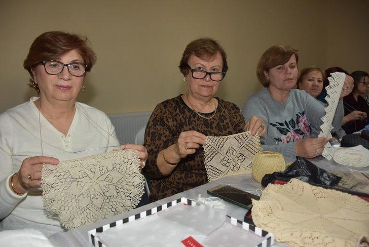 Girit danteli Şehzadeler’de yaşatılıyor G1