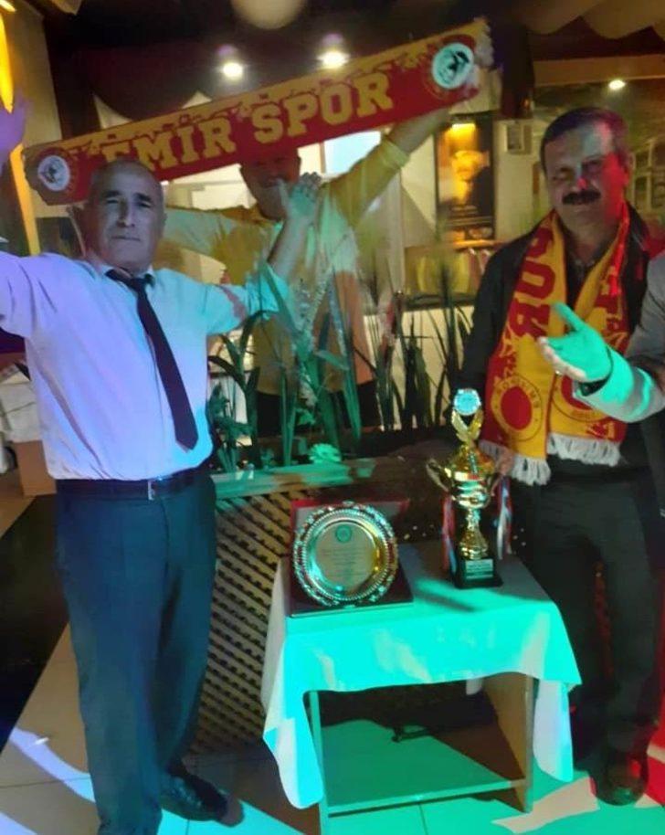 Salihli Emirspor, şampiyonluğunu kutladı G4