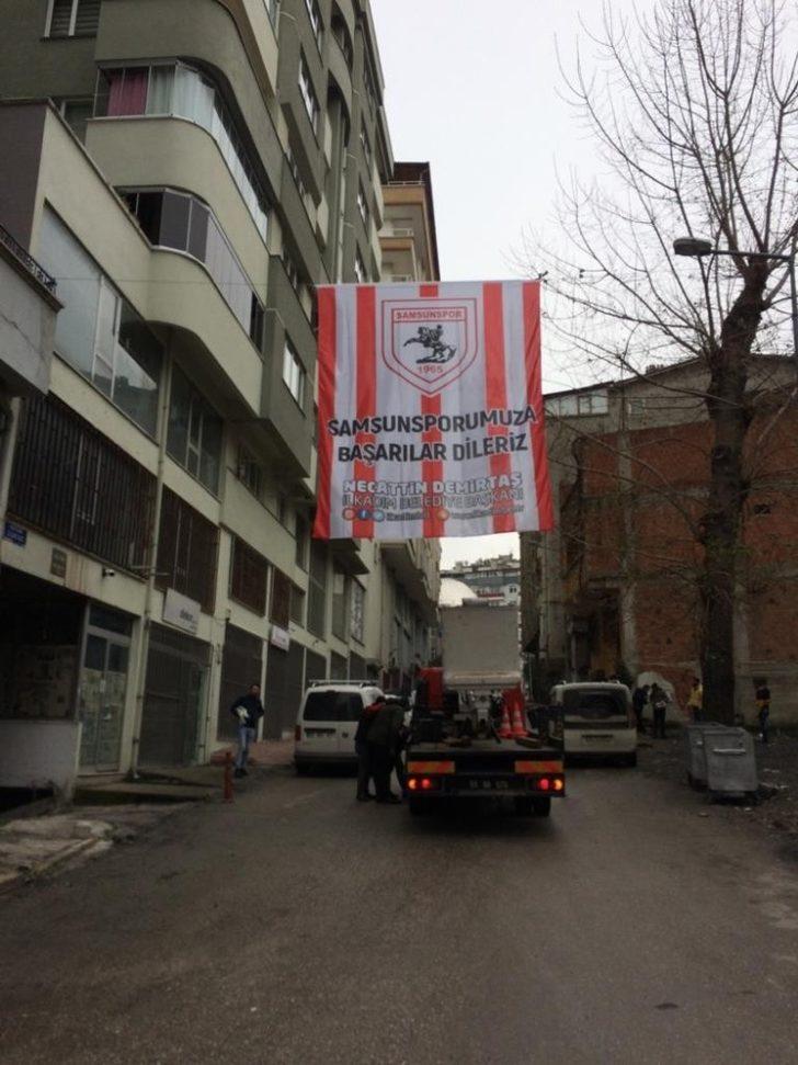 İlkadım kırmızı-beyaz G2