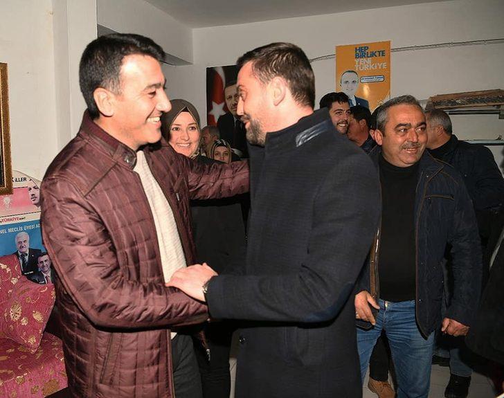 Lapseki AK Parti İlçe Teşkilatı delegelerle buluştu G3