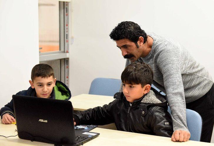 Geleceğin mucitleri ders başı yaptı G2