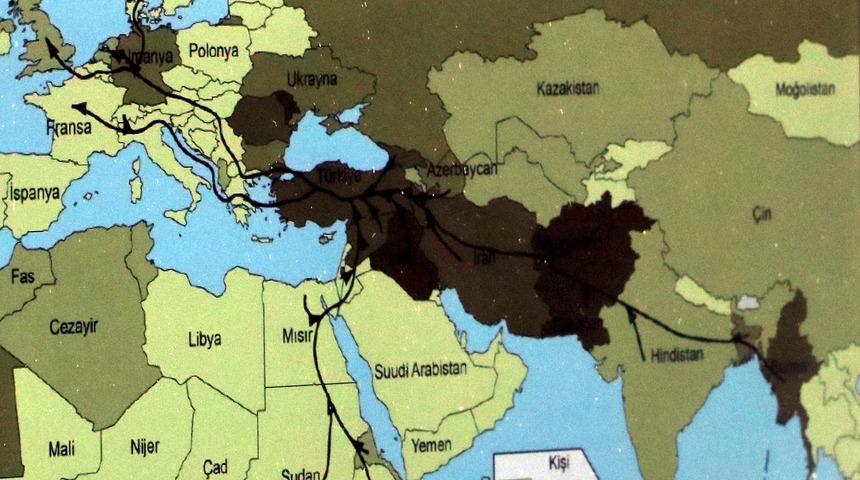 Prof. Dr. Deniz: Afganistan ve İran'dan Türkiye'ye yeni göç dalgası bekleniyor