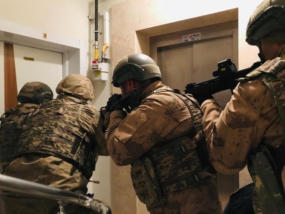 Bitlis&rsquo;te PKK/KCK operasyonunda 4 ş&uuml;pheli g&ouml;zaltına alındı