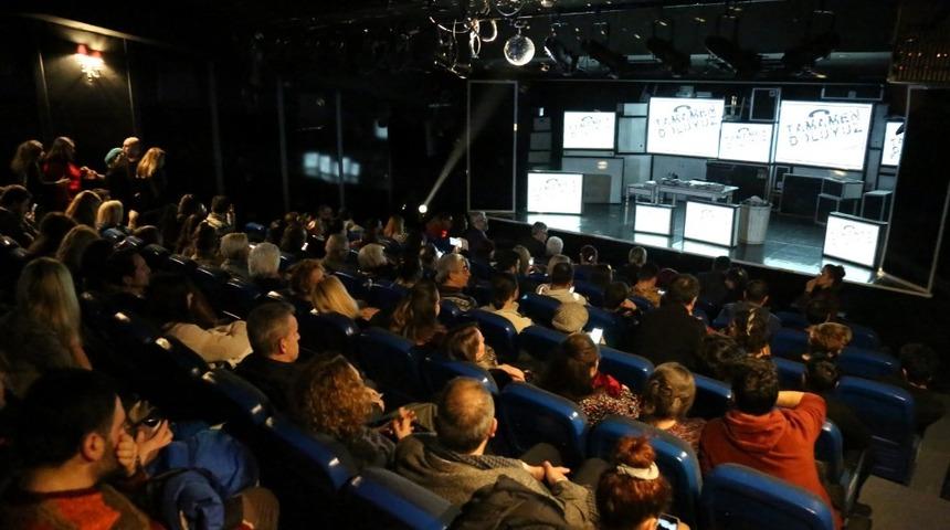 &ldquo;Tamamen Doluyuz&rdquo; seyirciyle buluştu