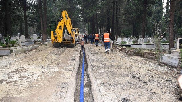 Mezarlıkların içme suyu sorunu çözülüyor