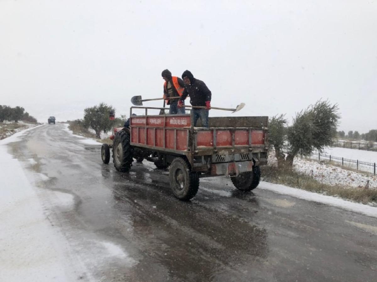 Kilis&rsquo;te kar ve buzla etkin m&uuml;cadele