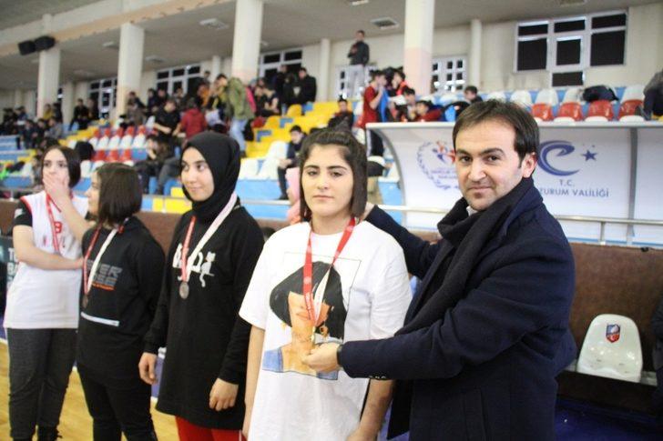 Erzurum’da bilek güreşi heyecanı G2