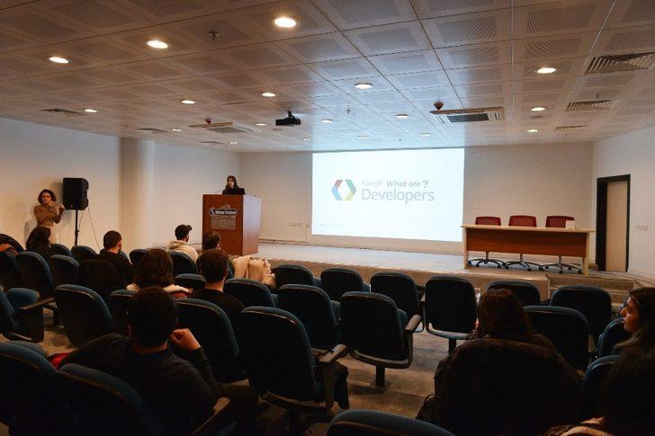 Geliştirici Öğrenci Topluluğu tanıtım etkinliğinde buluştu G1