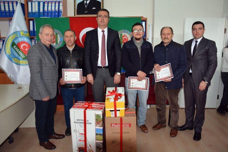 Dereceye giren çiftçilerin ödülleri verildi G2