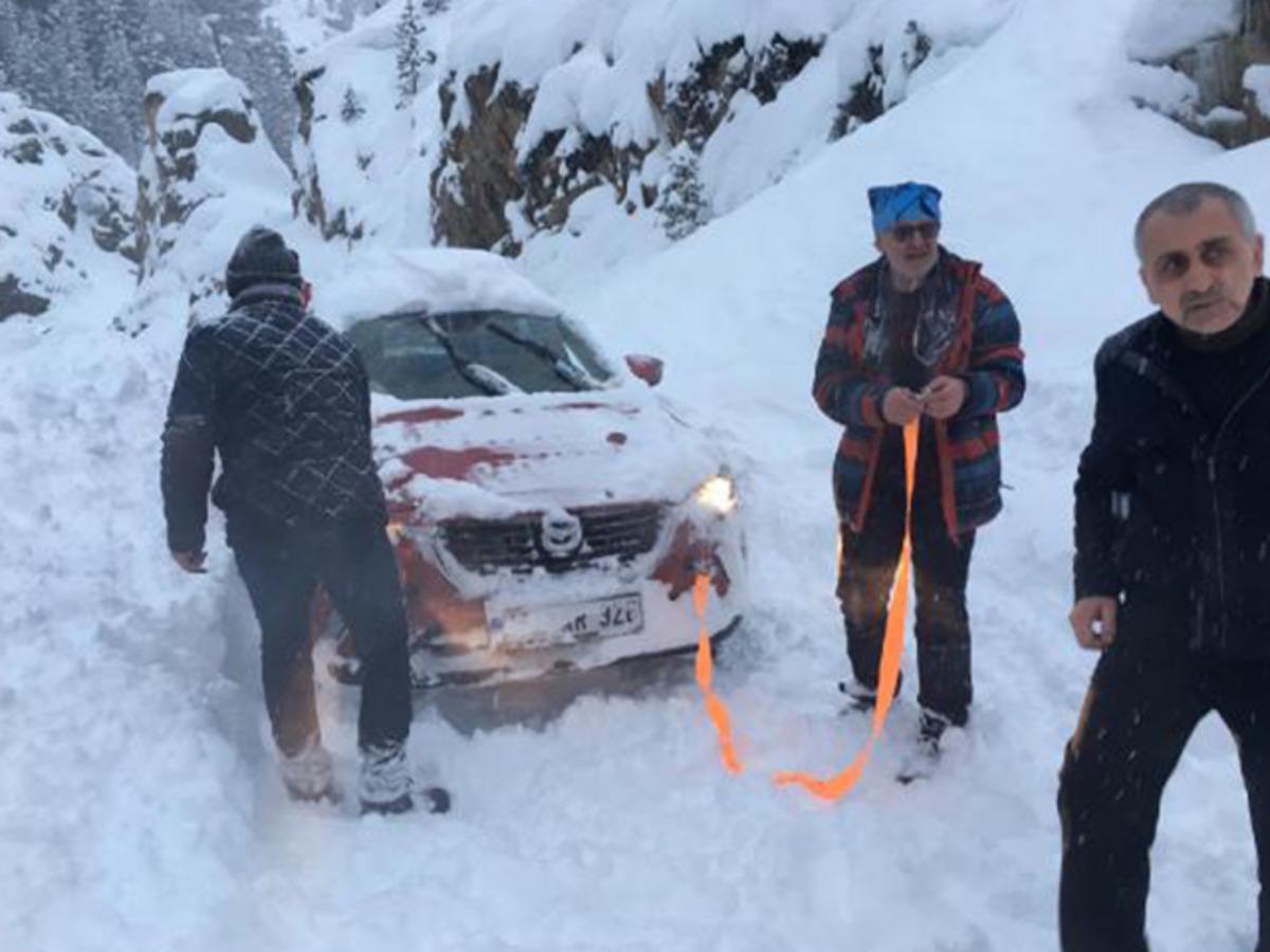 Artvin'de &ccedil;ığ d&uuml;şt&uuml;! Belediye başkanının zor anları
