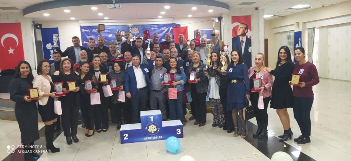 İhlas Pazarlamada, başarılı personeller &ouml;d&uuml;llendirildi