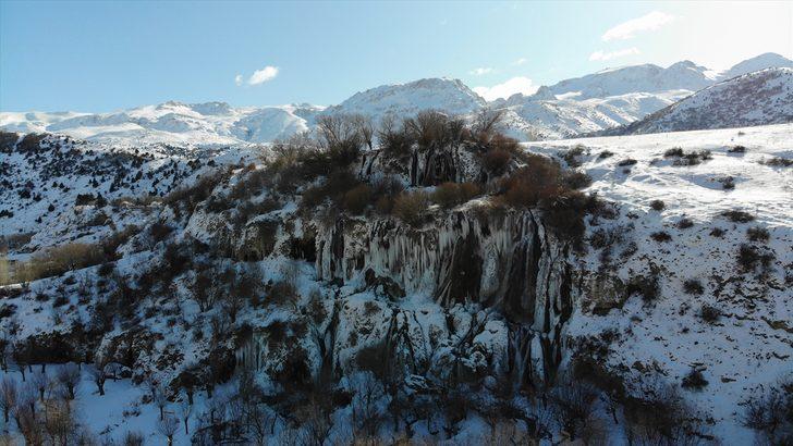 Girlevik Şelalesi tamamen dondu G5