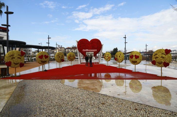 Manavgat’a 14 Şubat’ta emojili kalpli çekim noktası G1