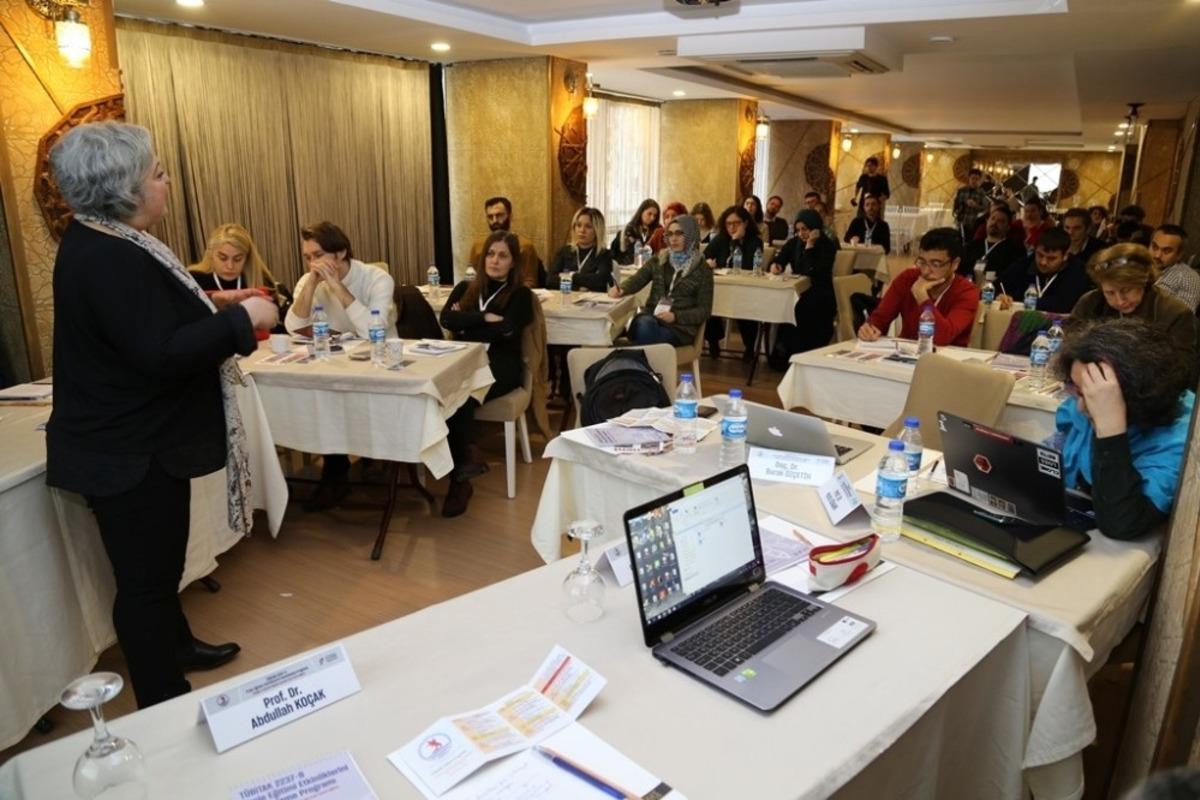 T&Uuml;BİTAK &lsquo;Proje Yazım Eğitimi&rsquo; başladı