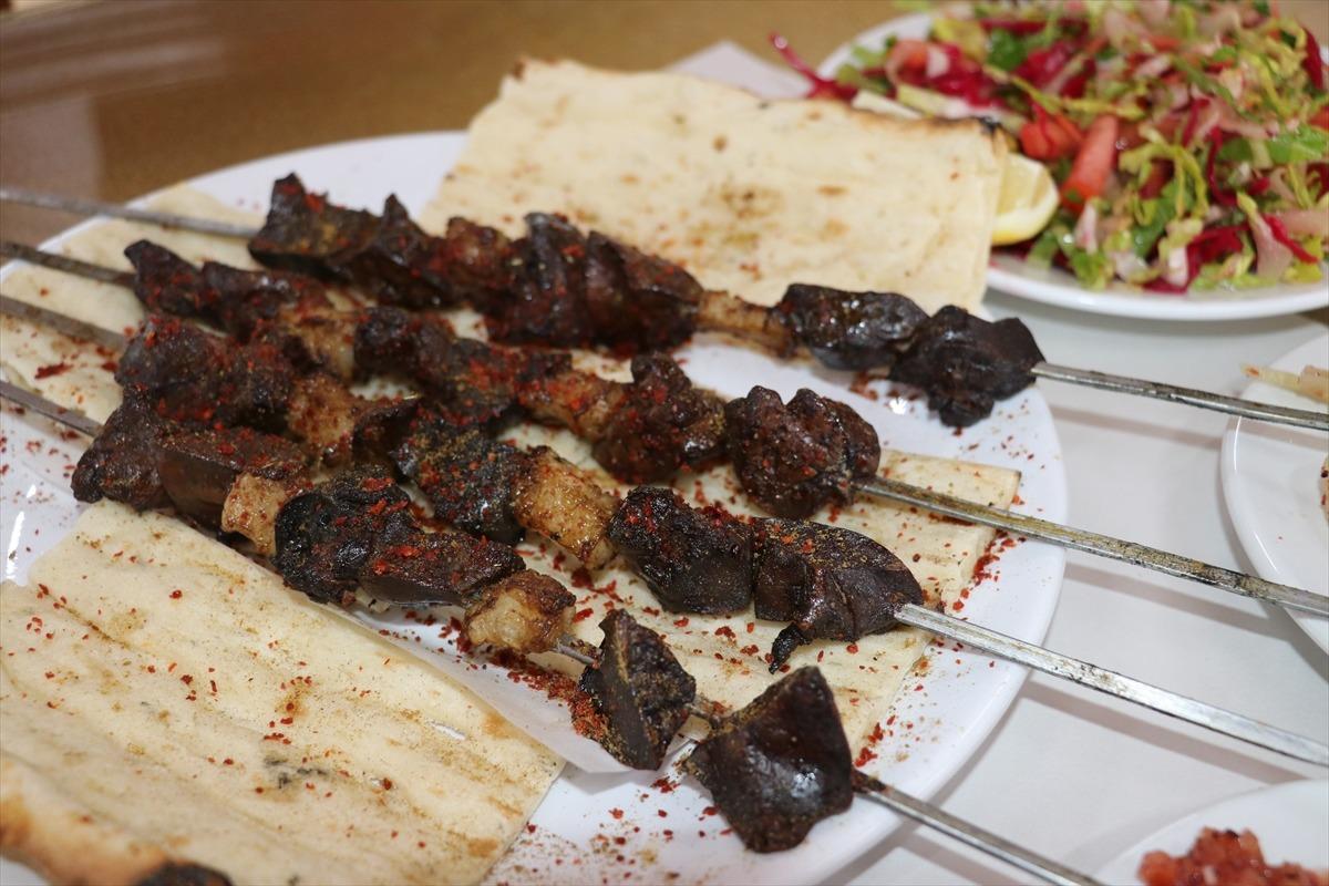 Adana'da yeni lezzet: Kaz etinden kebap